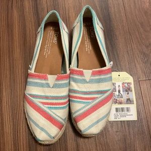 Red white and blue women’s TOMS